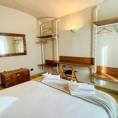Pozzallo Giulietta - Maison Doc * Oulx